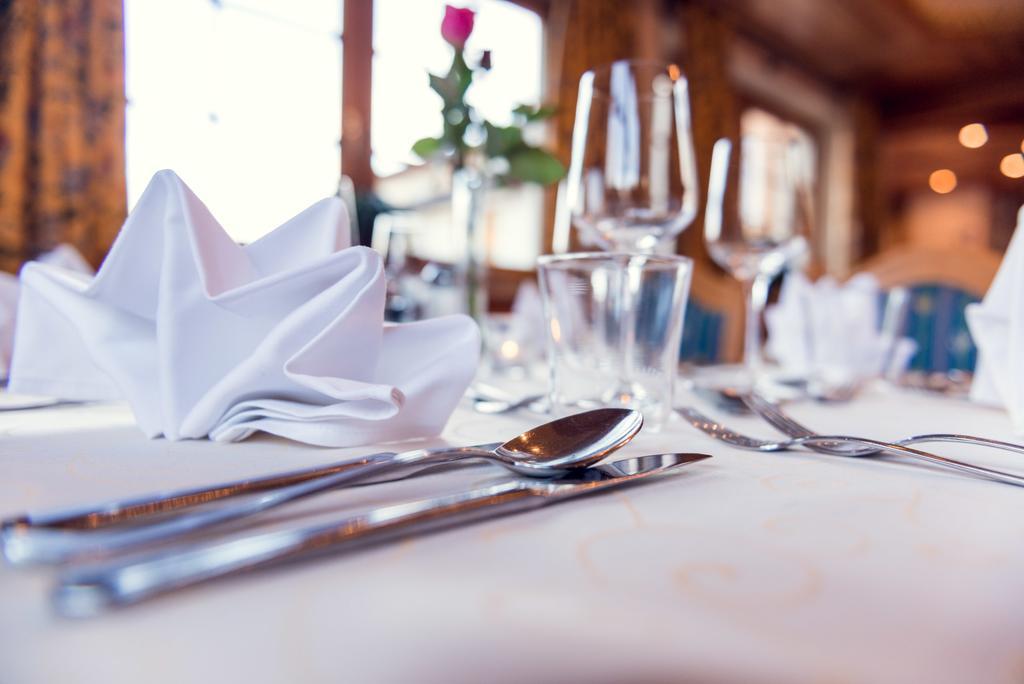 Hotel Restaurant Stoecklwirt Санкт-Йохан Экстерьер фото