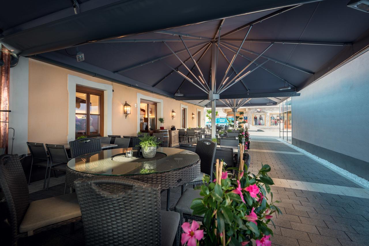 Hotel Restaurant Stoecklwirt Санкт-Йохан Экстерьер фото